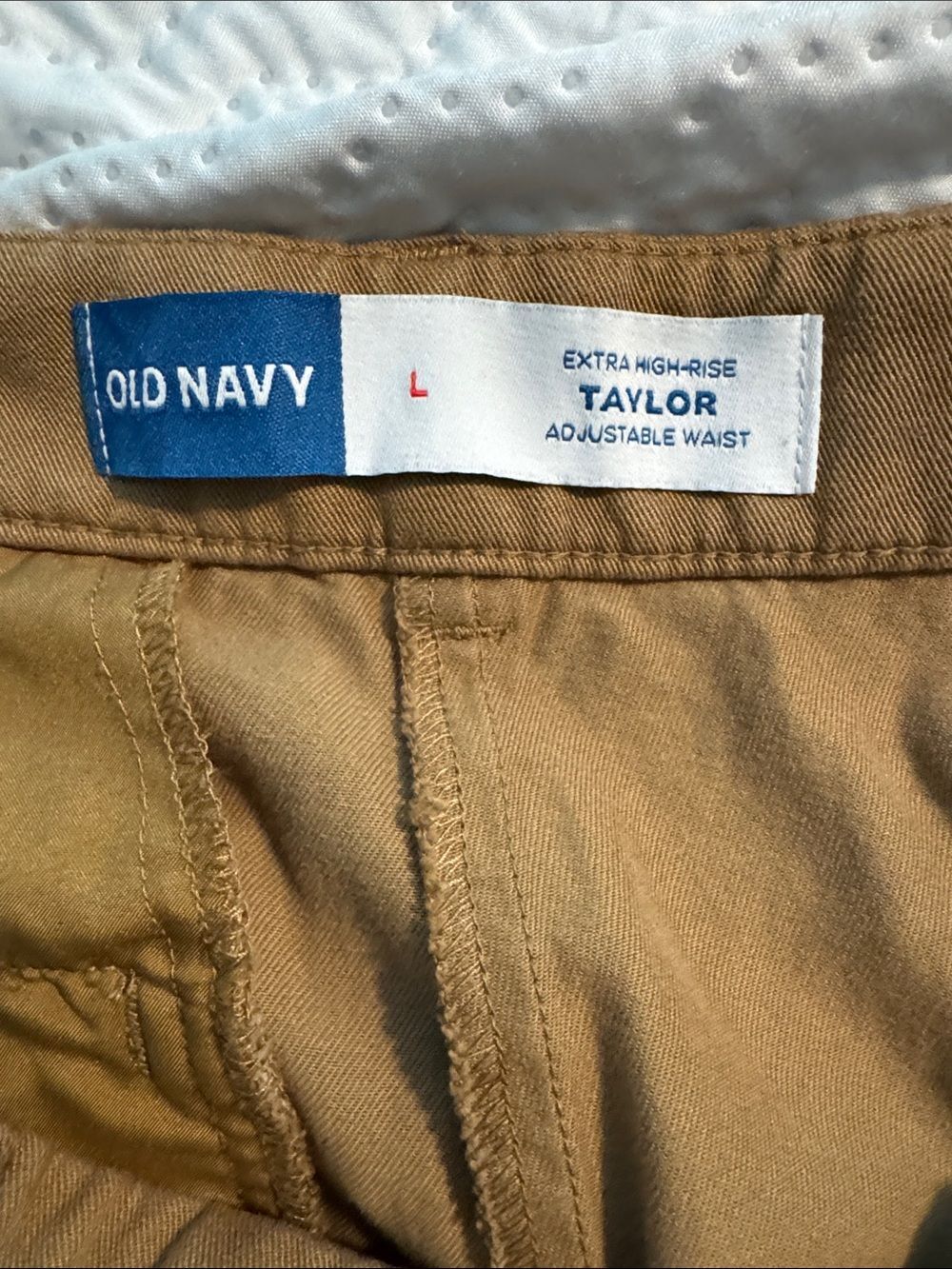 Old Navy Brown High-Rise Bermuda Shorts - Picture 3 of 3
